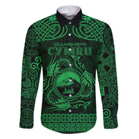 Personalized Caernarfonshire Sir Gaernarfon Family Matching Summer Maxi Dress and Hawaiian Shirt Green Castle Tower Celtic-inspired - Wonder Print Shop