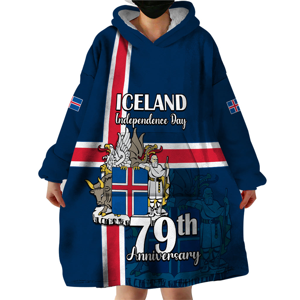 Custom Iceland Wearable Blanket Hoodie Icelandic National Day - Wonder Print Shop