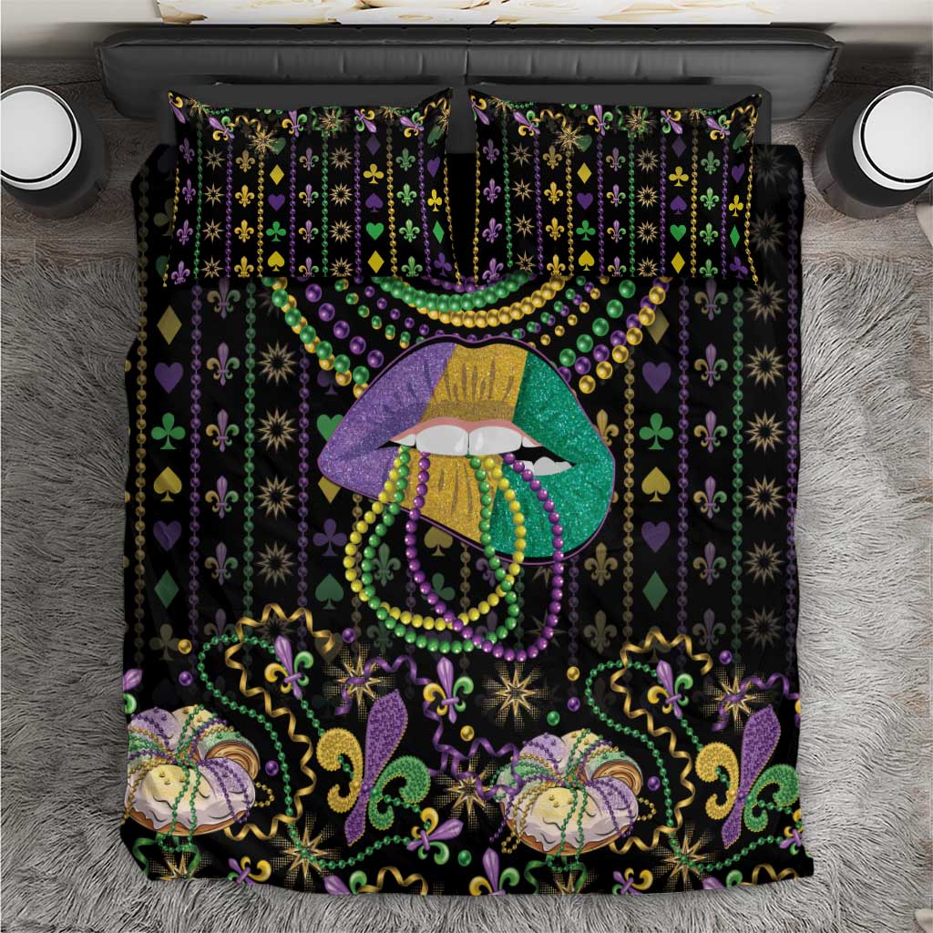 Mardi Gras Lips Queen Beads Bedding Set