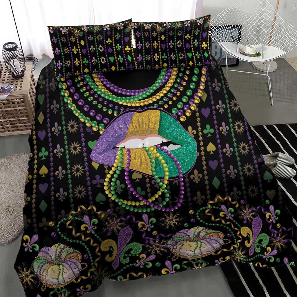 Mardi Gras Lips Queen Beads Bedding Set