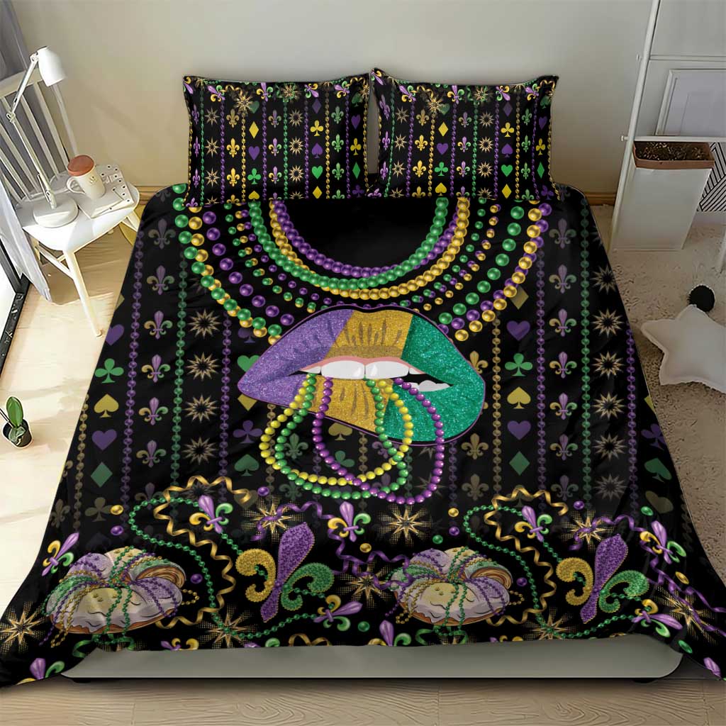 Mardi Gras Lips Queen Beads Bedding Set