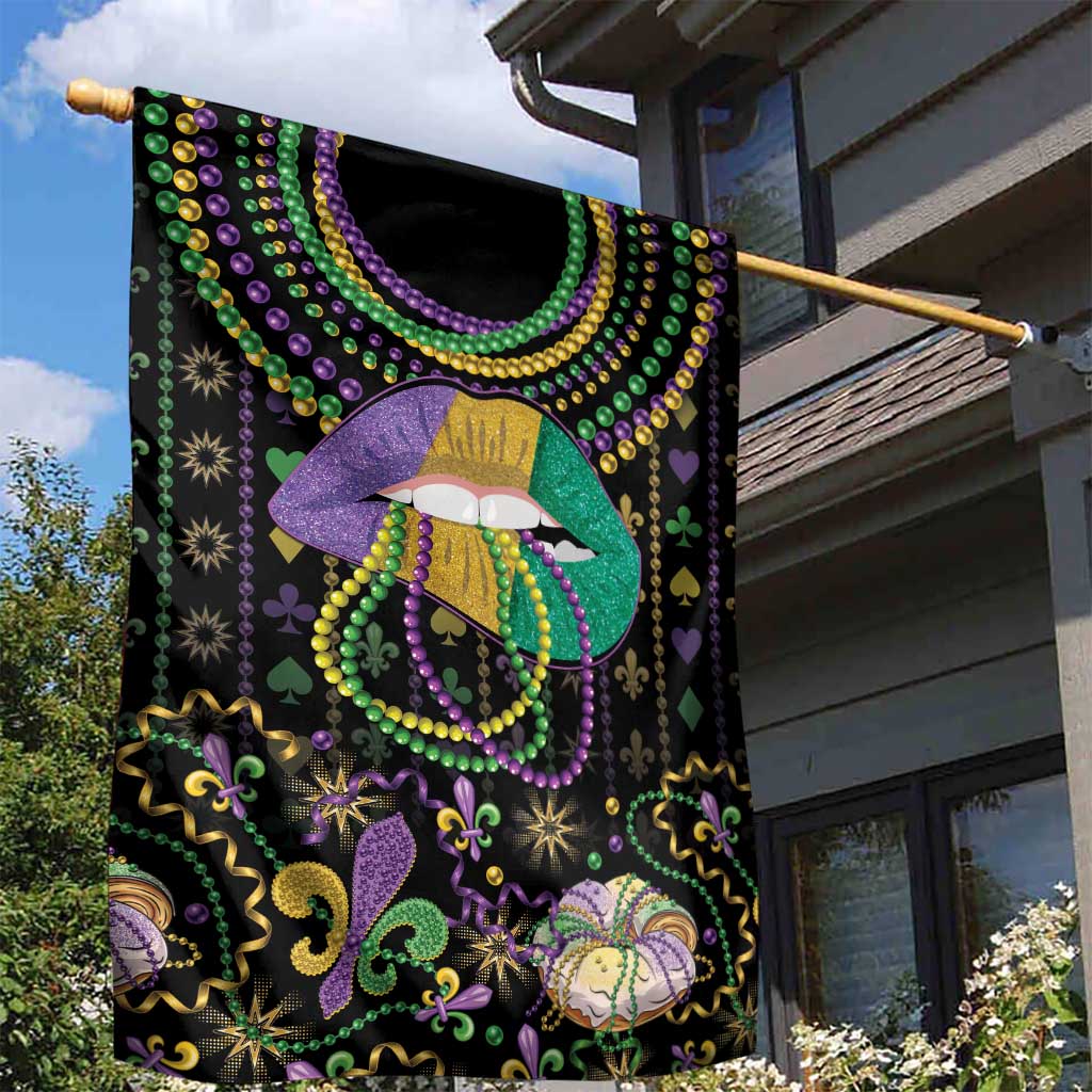Mardi Gras Lips Queen Beads Garden Flag - Wonder Print Shop