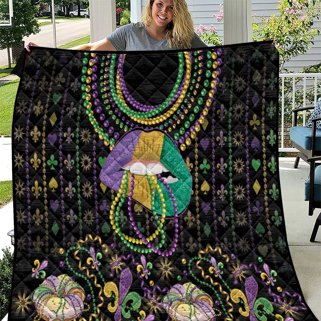 Mardi Gras Lips Queen Beads Quilt - Wonder Print Shop