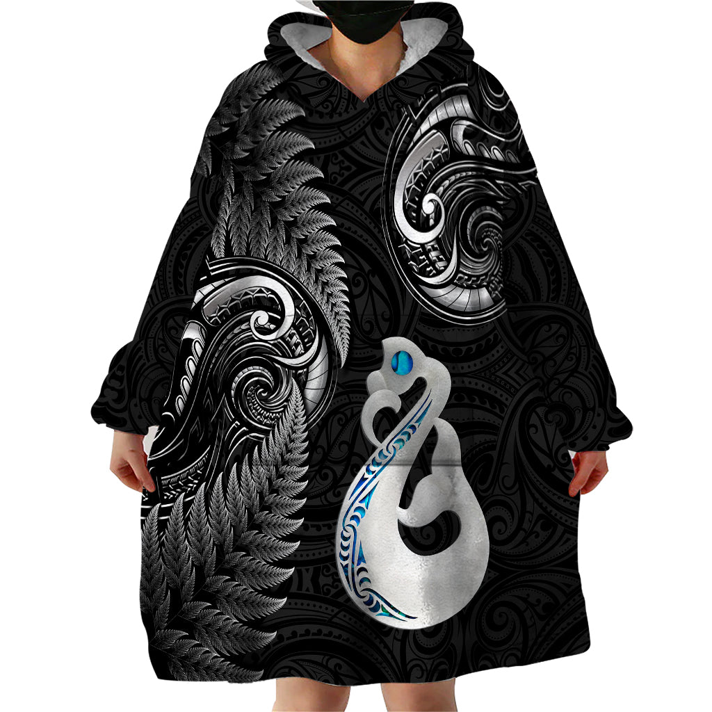 Personalised New Zealand Wearable Blanket Hoodie Aotearoa Silver Fern With Manaia Maori Unique Black - Wonder Print Shop
