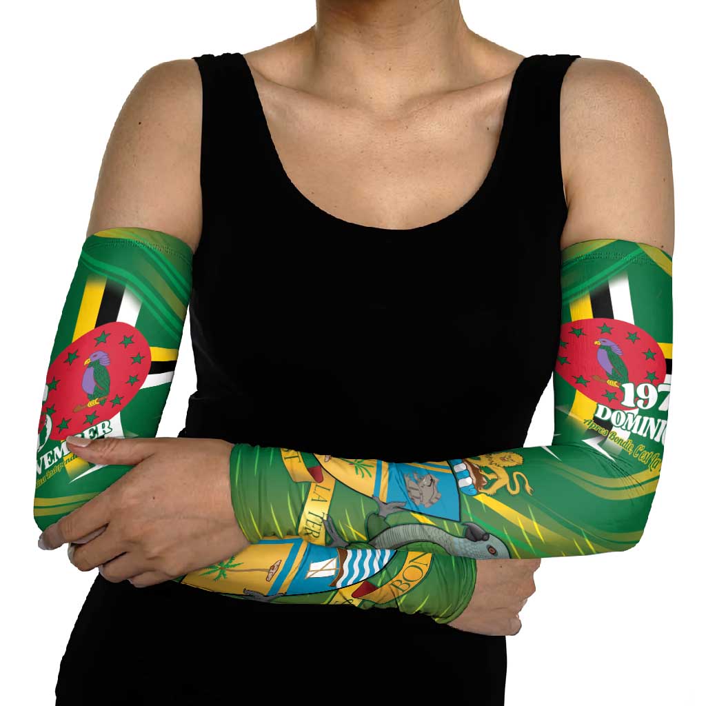 Dominica Independence Day Arm Sleeves 3 November Coat Of Arms - Wonder Print Shop