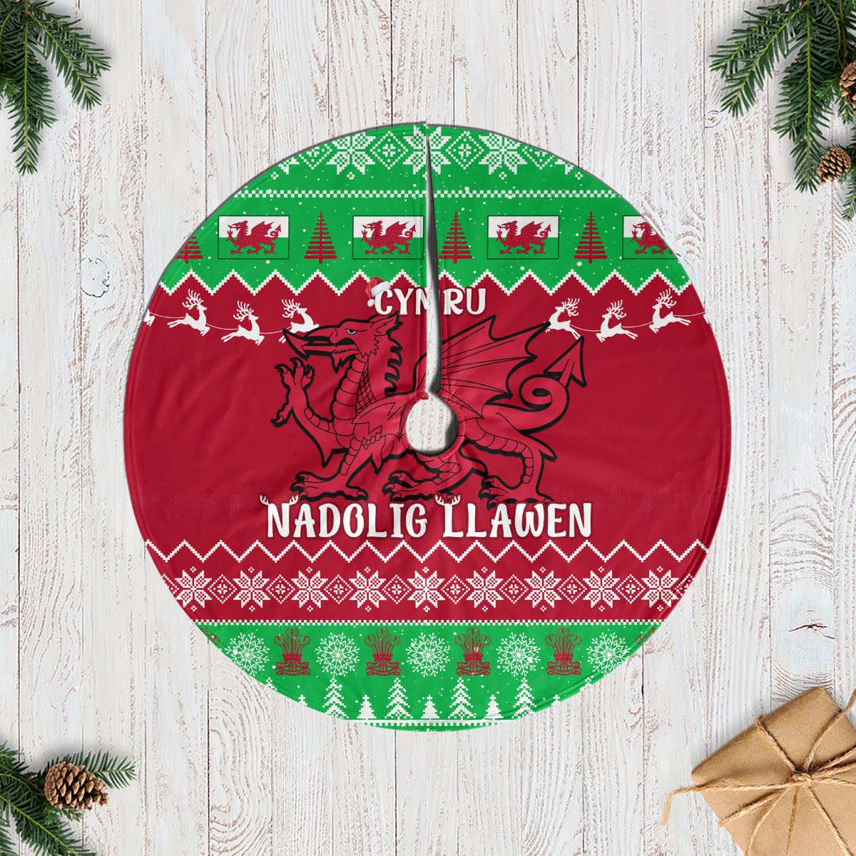 wales-christmas-tree-skirt-nadolig-llawen-cymru-unique-version