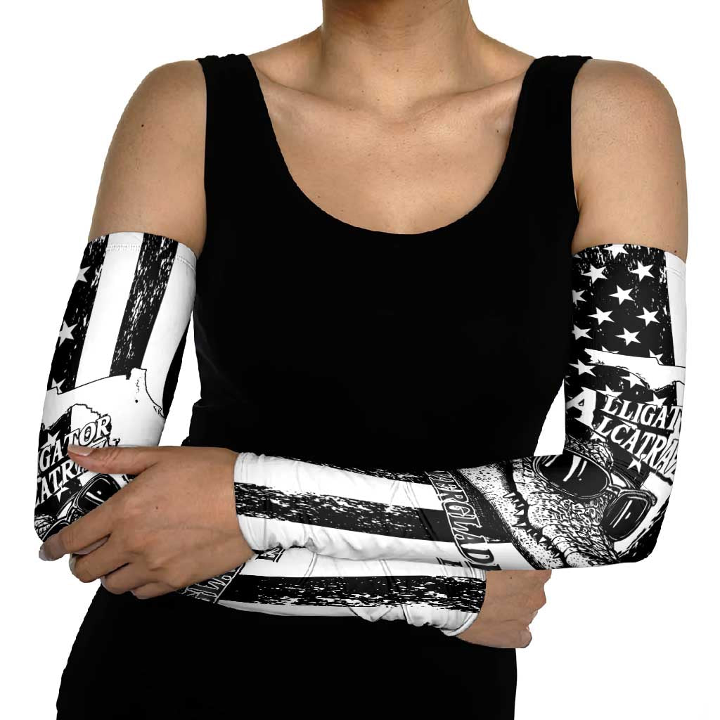 Alligator Alcatraz Arm Sleeves Cool Gator Everglades USA Grunge Flag - Wonder Print Shop