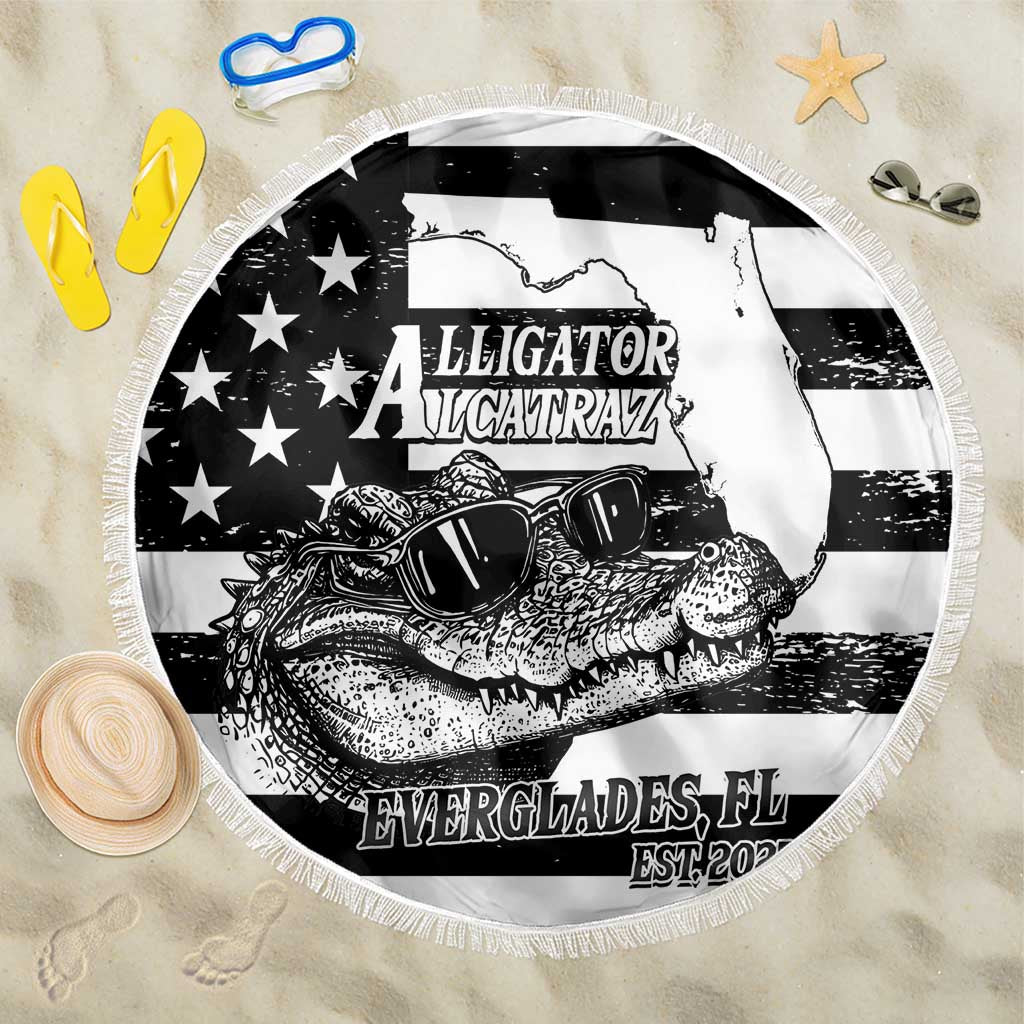 Alligator Alcatraz Beach Blanket Cool Gator Everglades USA Grunge Flag - Wonder Print Shop