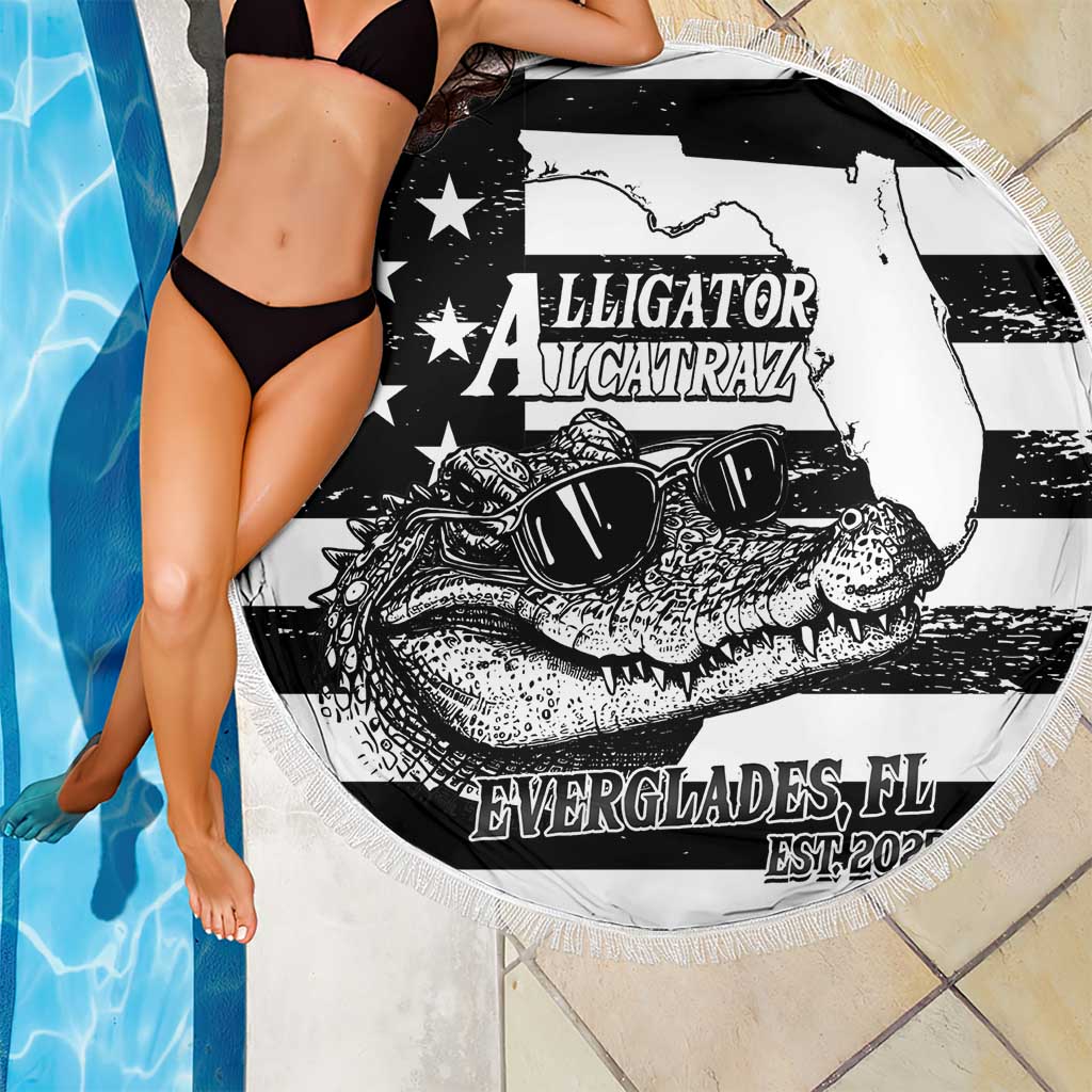 Alligator Alcatraz Beach Blanket Cool Gator Everglades USA Grunge Flag - Wonder Print Shop