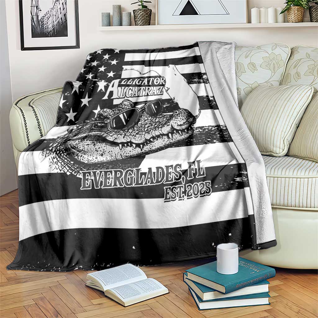 Alligator Alcatraz Blanket Cool Gator Everglades USA Grunge Flag - Wonder Print Shop