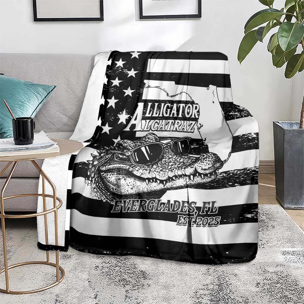 Alligator Alcatraz Blanket Cool Gator Everglades USA Grunge Flag - Wonder Print Shop