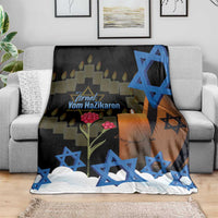 Israel Memorial Day Blanket Red Everlasting Flower With Candle Light