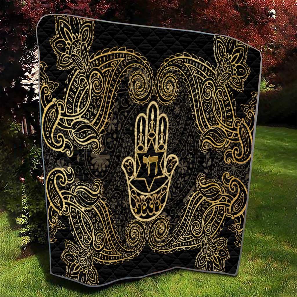 Jewish Hamsa Chai Quilt Gold Paisley Pattern