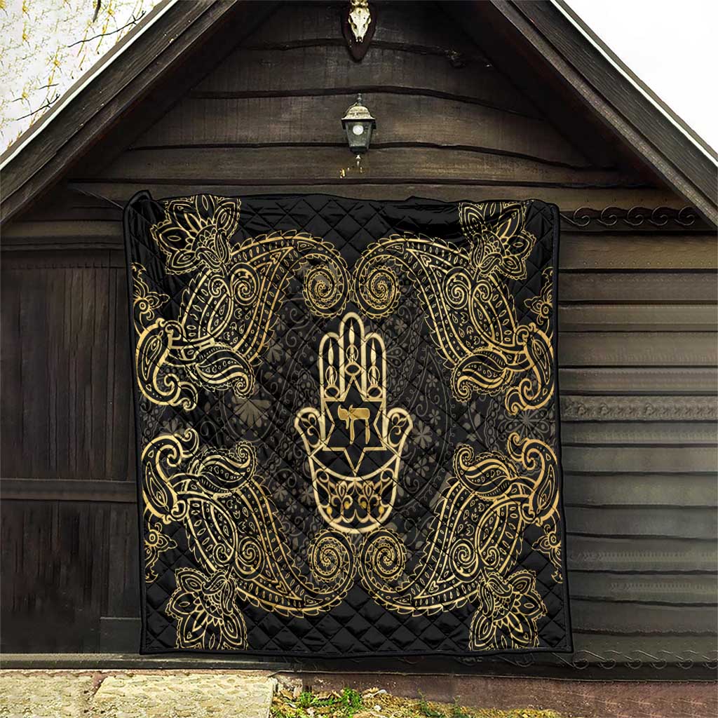 Jewish Hamsa Chai Quilt Gold Paisley Pattern
