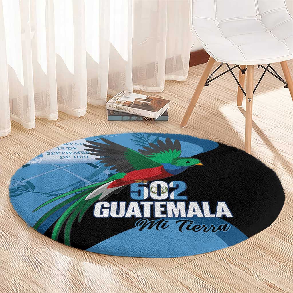 Guatemala Independence Day Round Carpet 502 Mi Tierra Resplendent Quetzal - Wonder Print Shop