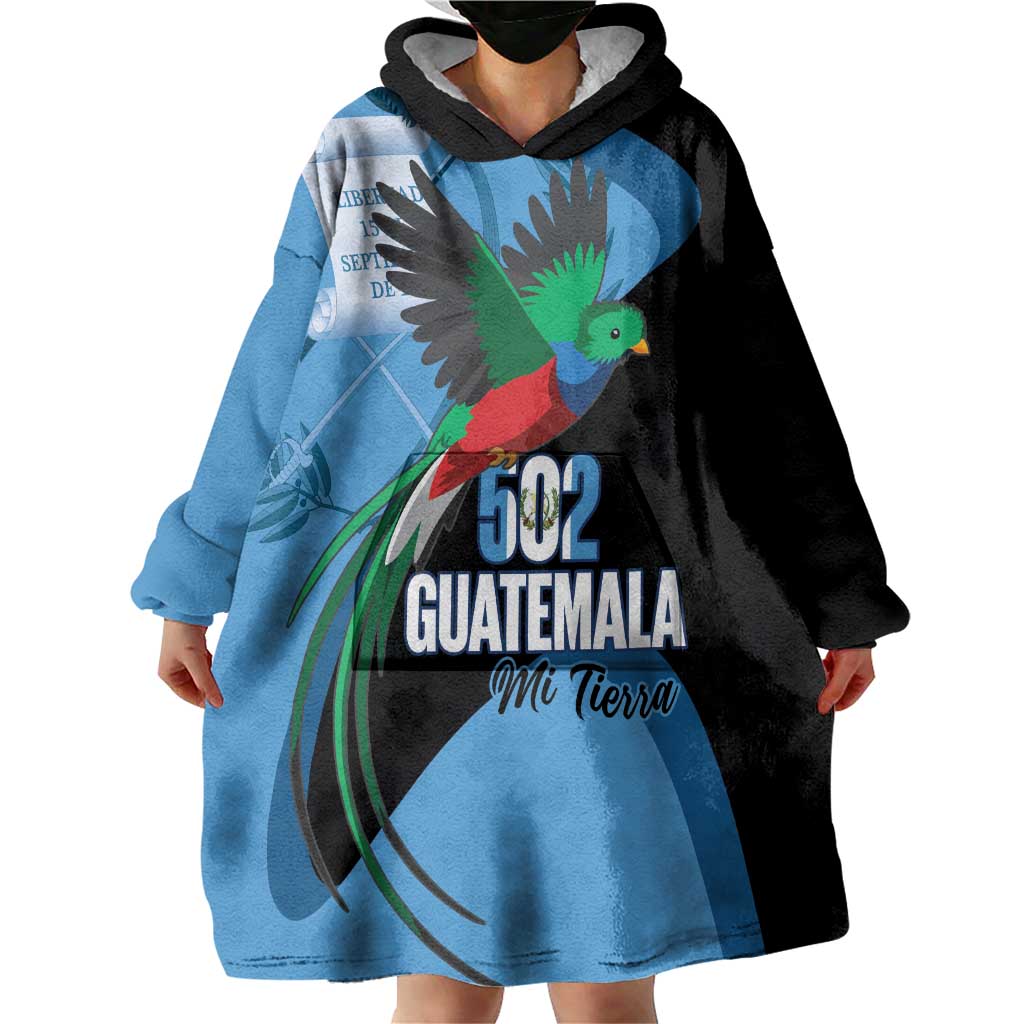 Guatemala Independence Day Wearable Blanket Hoodie 502 Mi Tierra Resplendent Quetzal - Wonder Print Shop