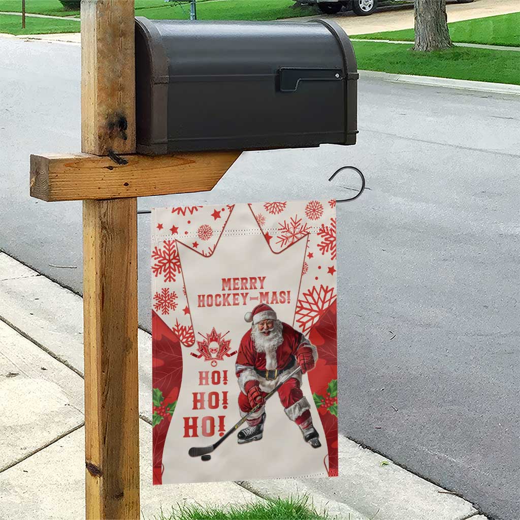 Christmas Canada Hockey Garden Flag Merry Hockey-Mas Maple Leaves Pattern - Wonder Print Shop