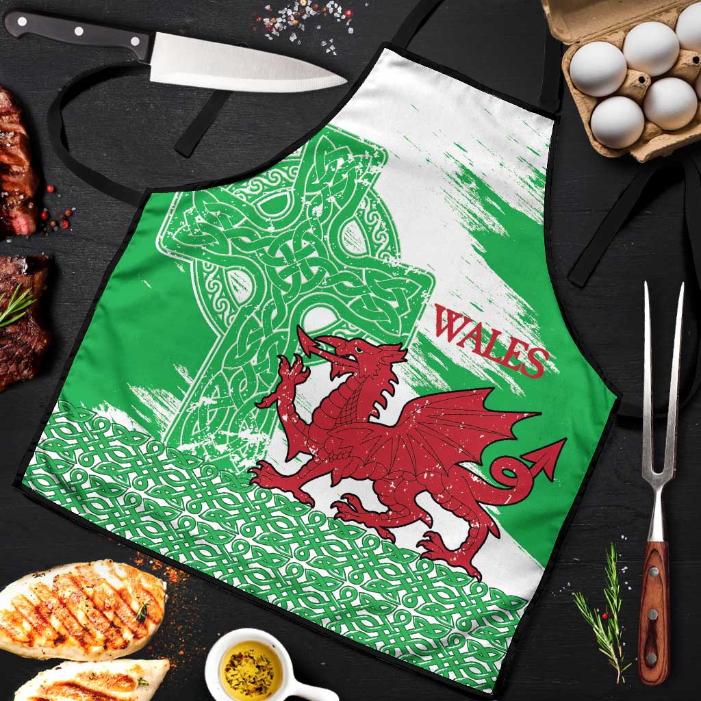 Grunge Green Wales Apron Celtic Cross Welsh Red Dragon - Wonder Print Shop