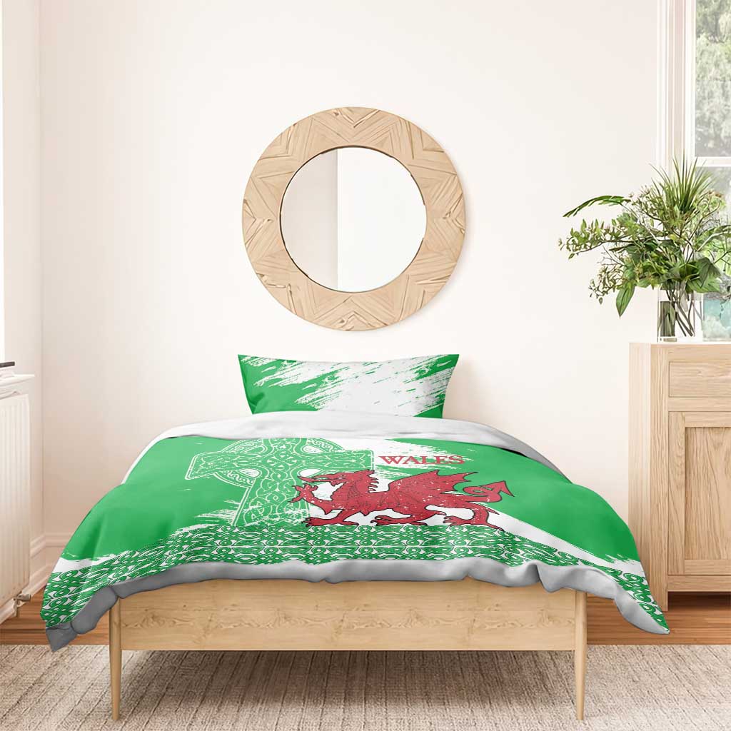 Grunge Green Wales Bedding Set Celtic Cross Welsh Red Dragon - Wonder Print Shop