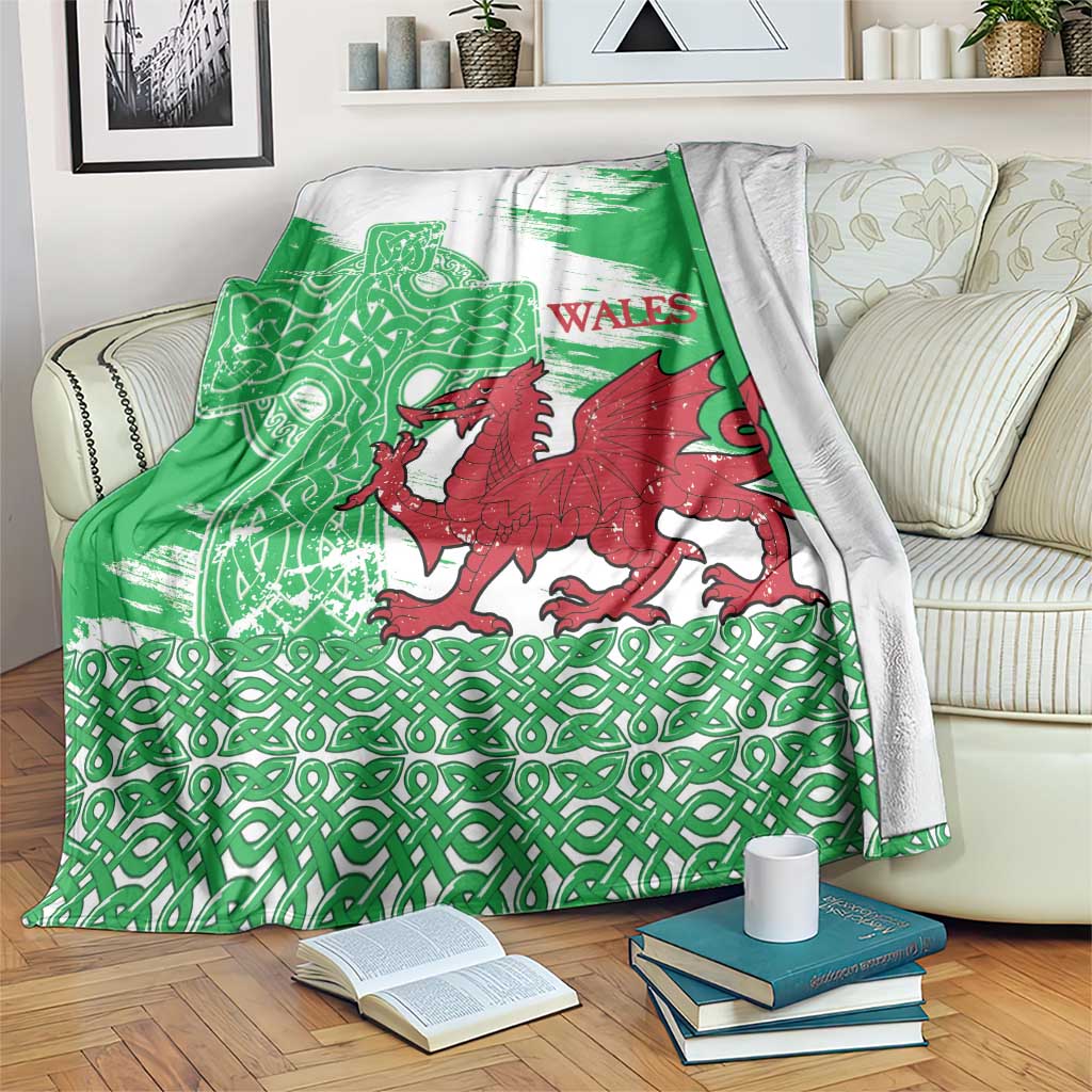 Grunge Green Wales Blanket Celtic Cross Welsh Red Dragon - Wonder Print Shop