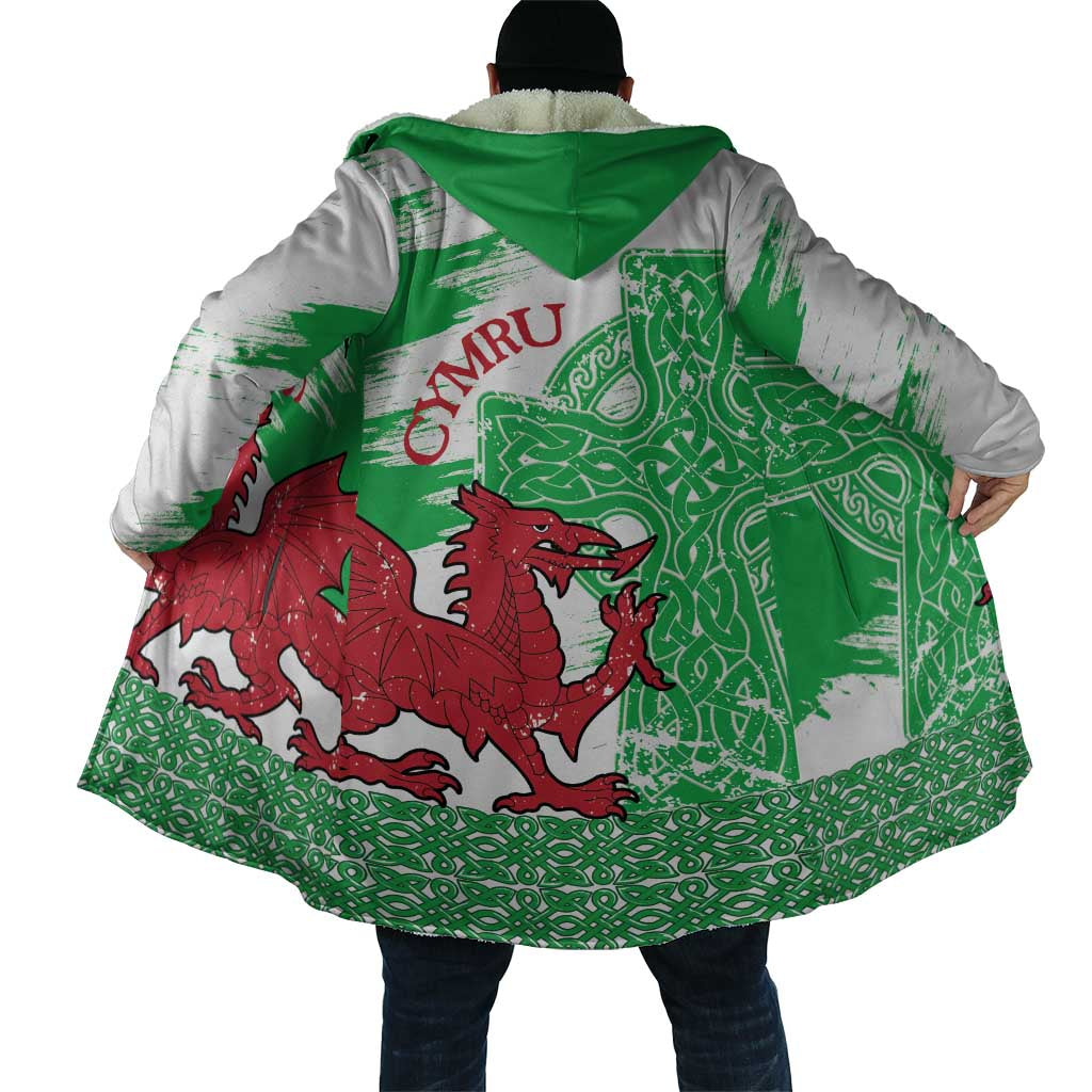 Grunge Green Wales Cloak Celtic Cross Welsh Red Dragon - Wonder Print Shop