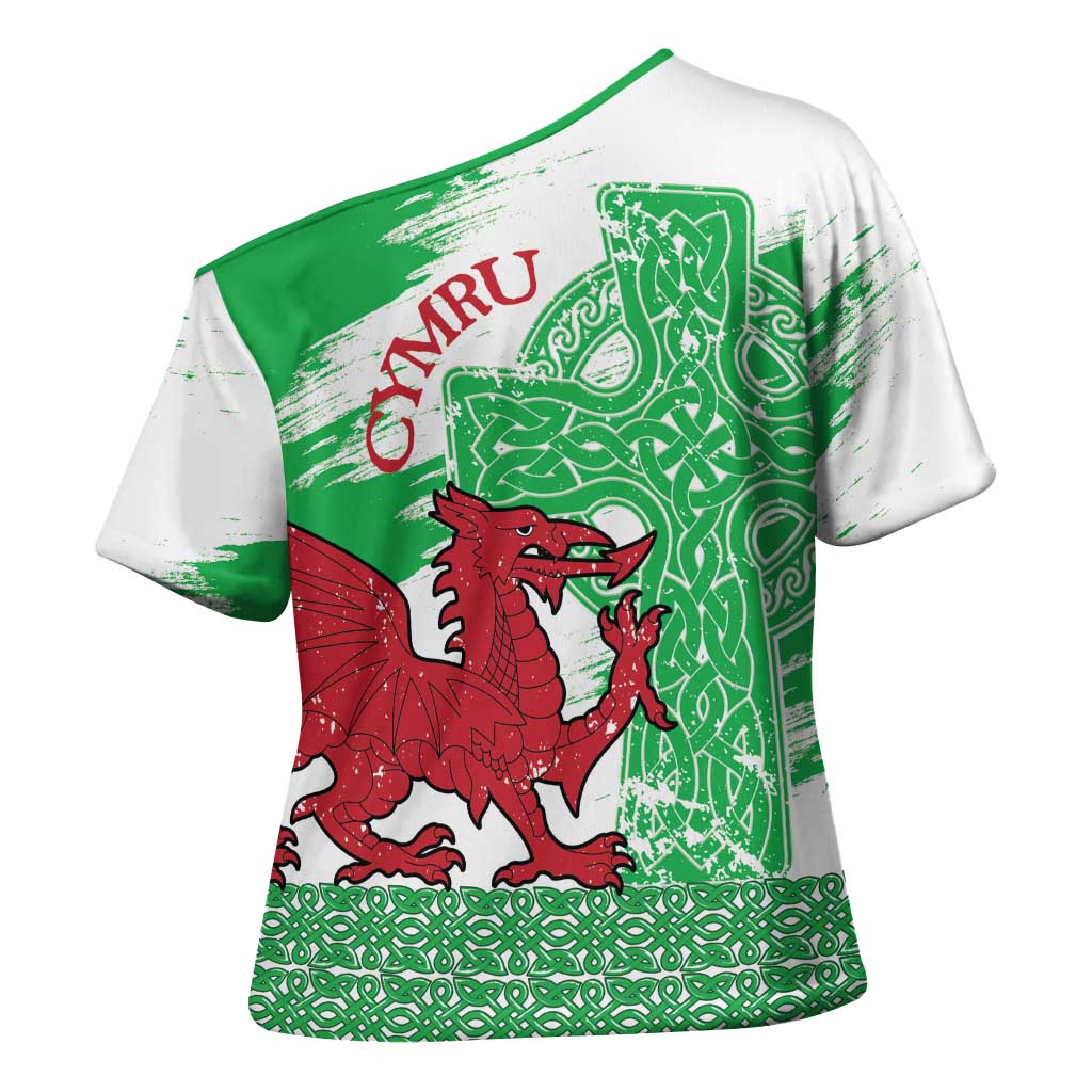 Grunge Green Wales Cross Shoulder Shirt Celtic Cross Welsh Red Dragon - Wonder Print Shop