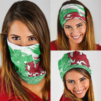 Grunge Green Wales Neck Gaiter Celtic Cross Welsh Red Dragon LT14