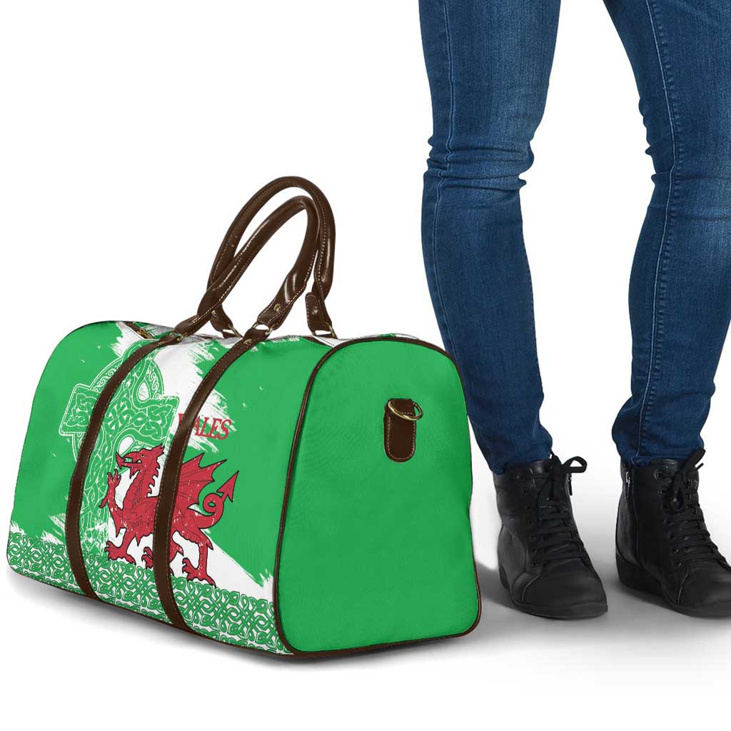 Grunge Green Wales Travel Bag Celtic Cross Welsh Red Dragon - Wonder Print Shop