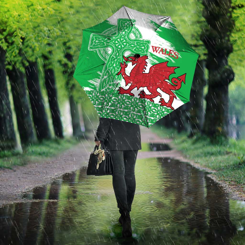 Grunge Green Wales Umbrella Celtic Cross Welsh Red Dragon - Wonder Print Shop