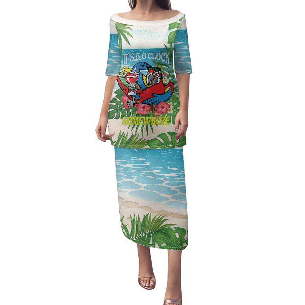 Guyana Christmas Family Matching Puletasi and Hawaiian Shirt Chilling Macaw It's 5 o'clock Somewhere - Wonder Print Shop