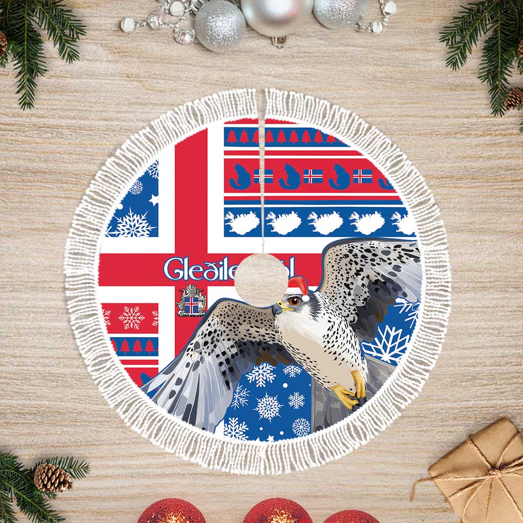 Iceland Christmas Tree Skirt Gyrfalcon Santa Merry Xmas - Wonder Print Shop