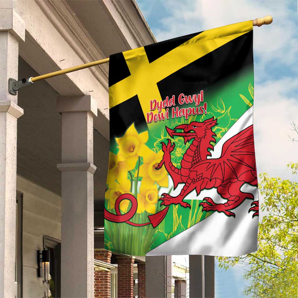 Wales Saint David's Day Garden Flag Welsh Dragon Dydd Gwyl Dewi Hapus!