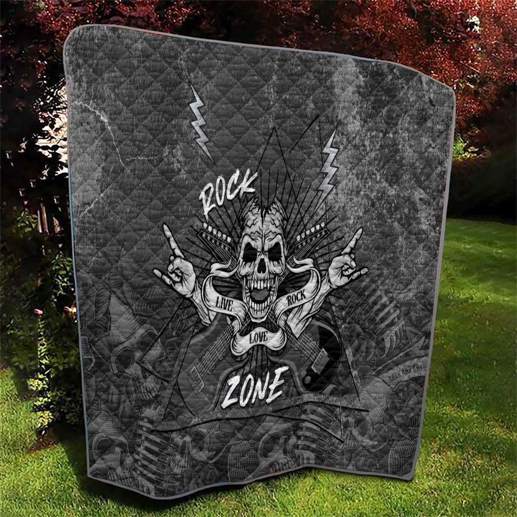 Live Love Rock Skull Quilt Retro Grunge Style - Wonder Print Shop