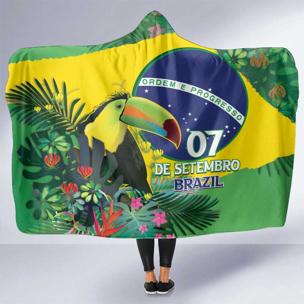 Feliz Dia Da Indepencencia Brazil Hooded Blanket Brasil Toucan Tropical Vibes