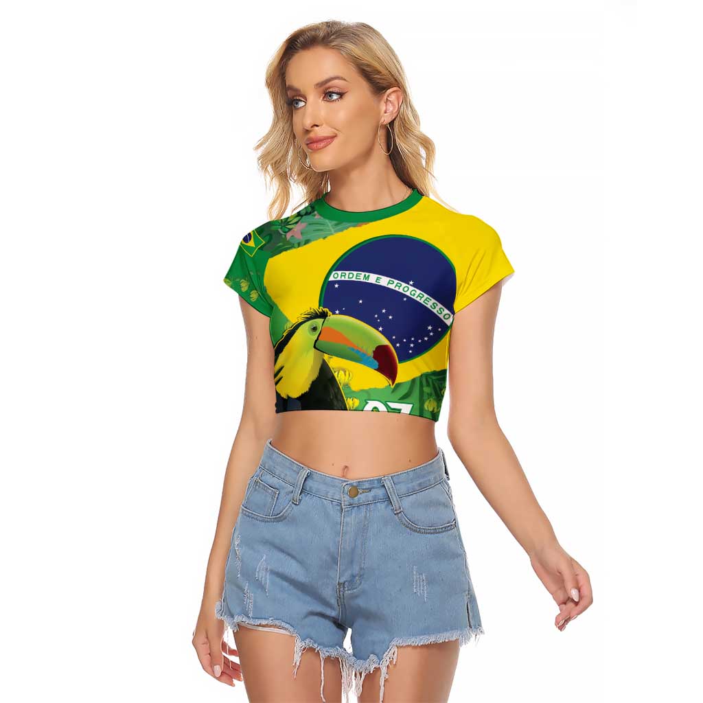 Feliz Dia Da Indepencencia Brazil Raglan Cropped T Shirt Brasil Toucan Tropical Vibes - Wonder Print Shop
