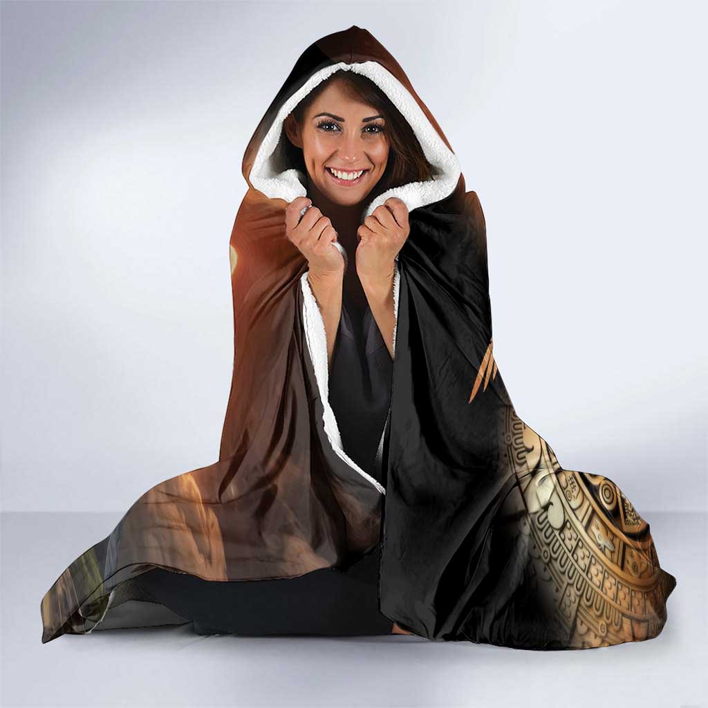 Mexico Warrior Hooded Blanket Huitzilopochtli With Aztec Hummingbird