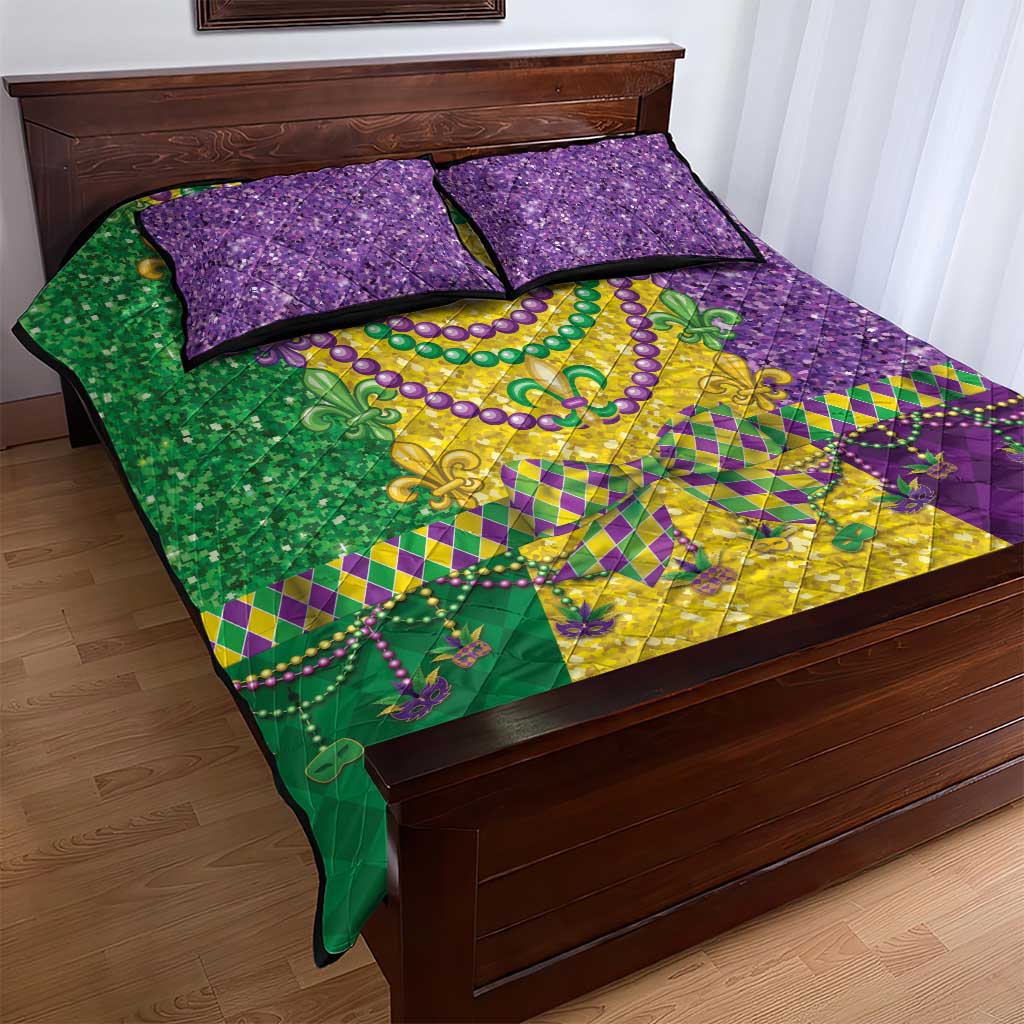 Mardi Gras Quilt Bed Set Beadeds Necklace With Fleur De Lis - Wonder Print Shop