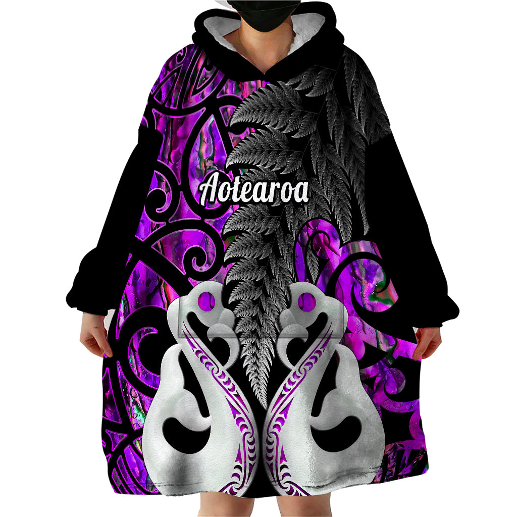 Personalised New Zealand Wearable Blanket Hoodie Te Manaia Mangopare Maori And Fern Purple Style - Wonder Print Shop
