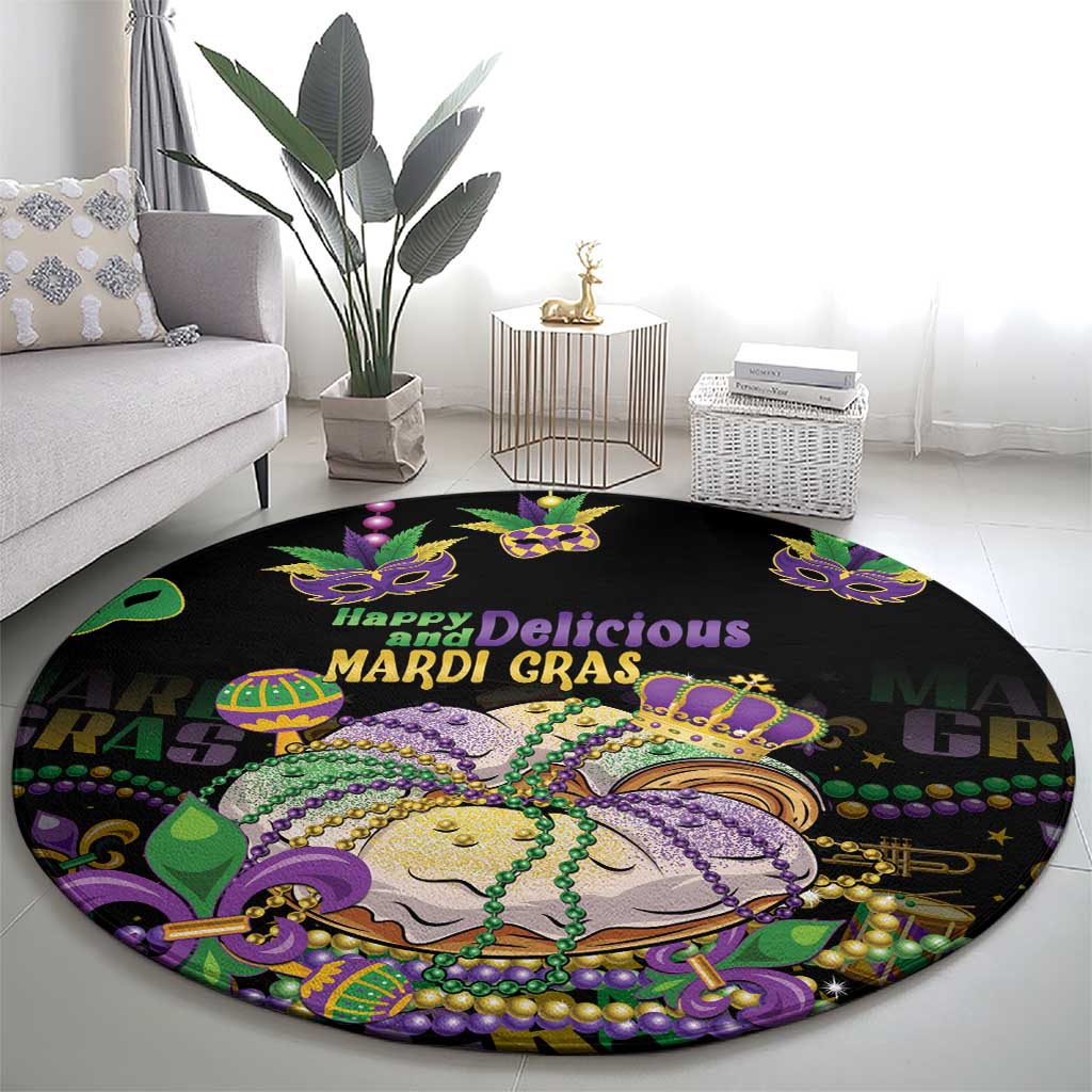 Happy And Delicious Mardi Gras Round Carpet King Cake And Luxury Beadeds