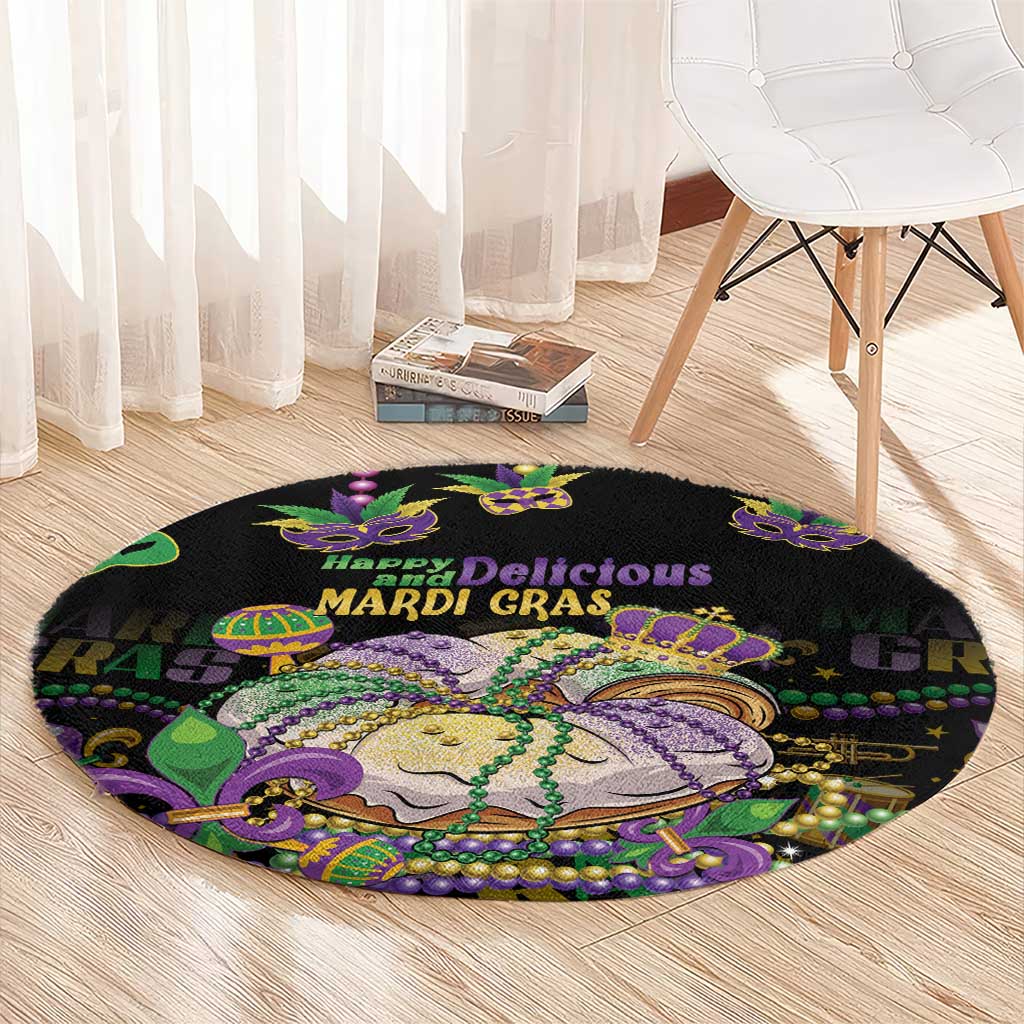 Happy And Delicious Mardi Gras Round Carpet King Cake And Luxury Beadeds