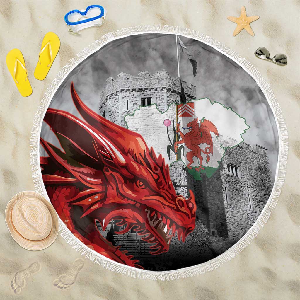 Wales Cardiff Capital Beach Blanket Welsh Red Dragon Castell Caerdydd - Wonder Print Shop