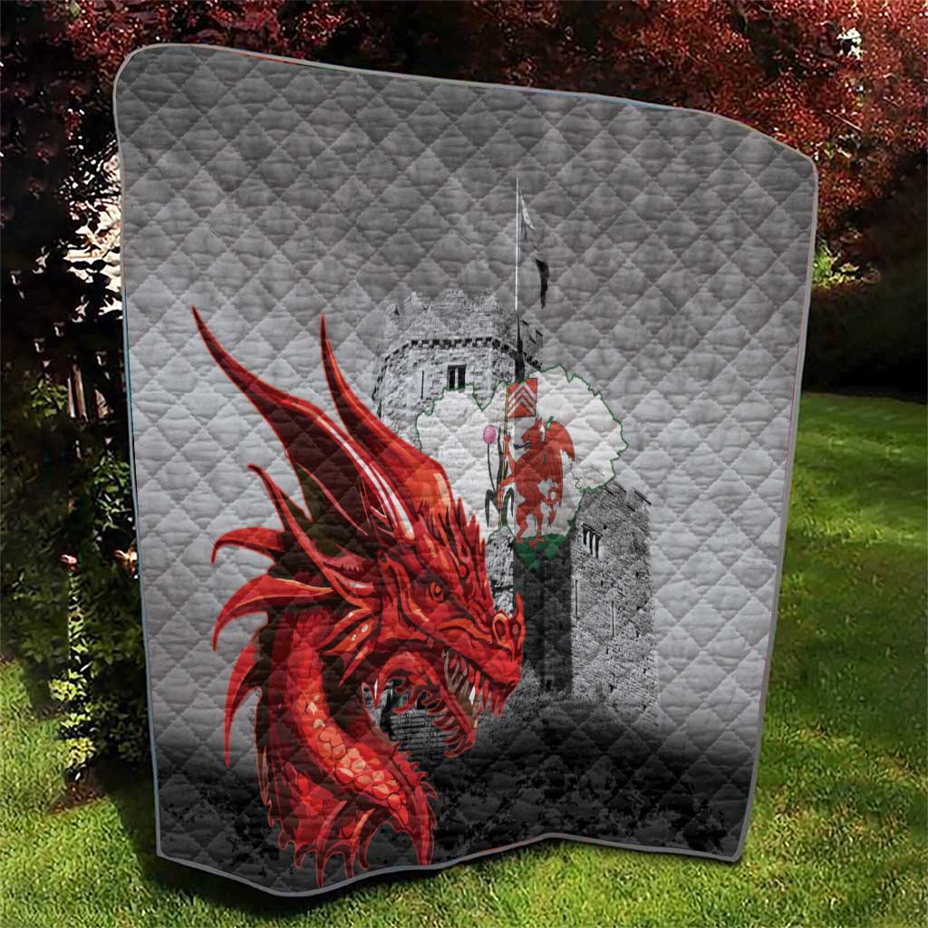 Wales Cardiff Capital Quilt Welsh Red Dragon Castell Caerdydd - Wonder Print Shop
