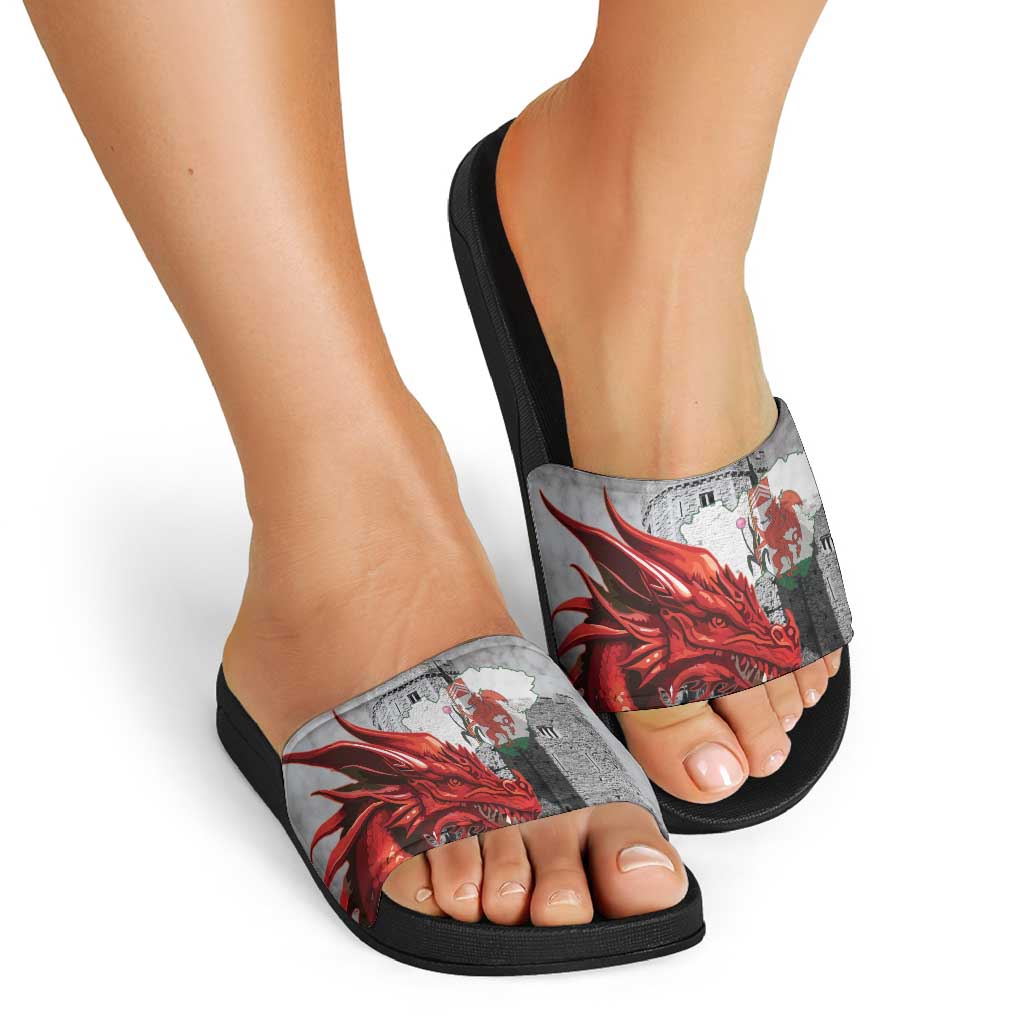 Wales Cardiff Capital Slide Sandals Welsh Red Dragon Castell Caerdydd - Wonder Print Shop