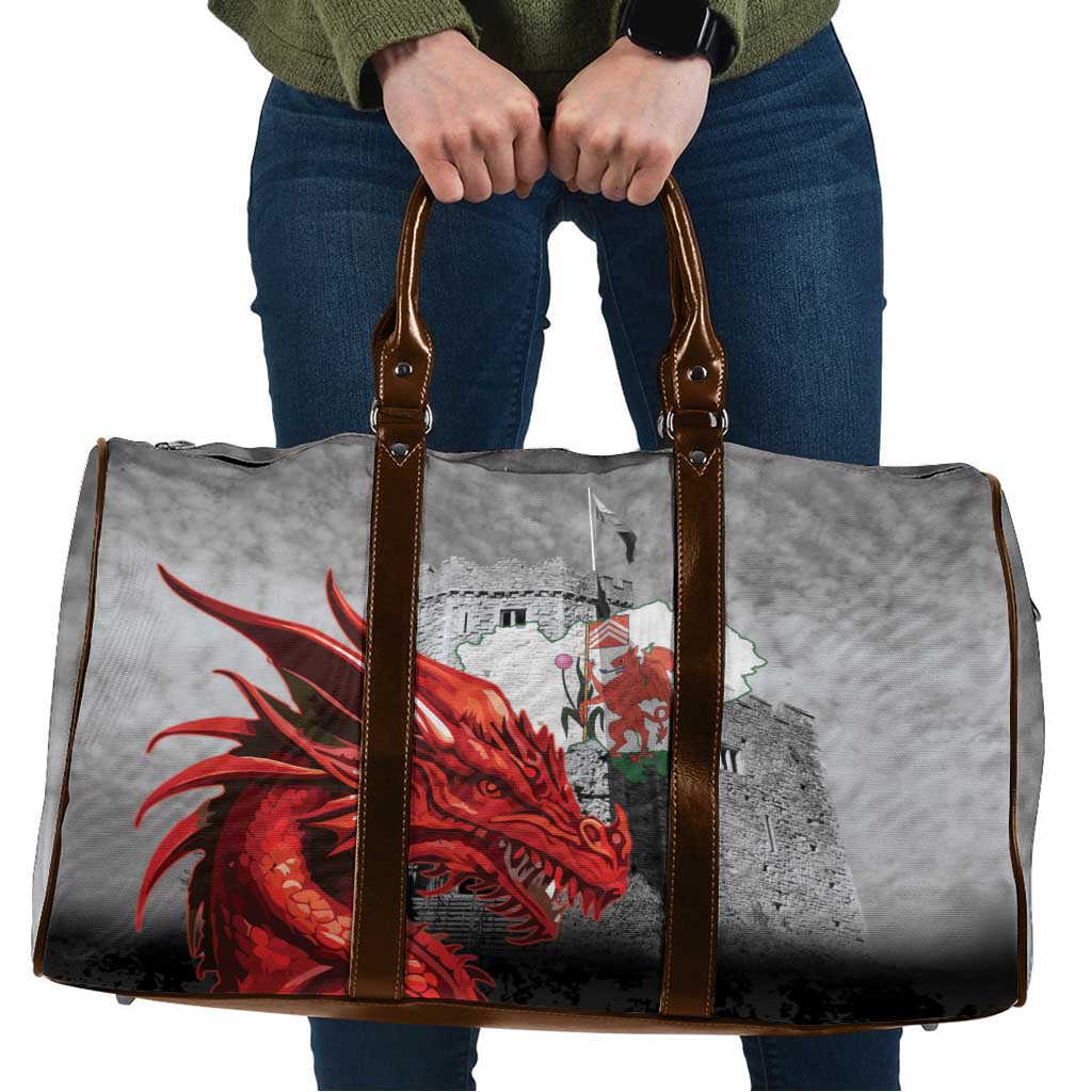 Wales Cardiff Capital Travel Bag Welsh Red Dragon Castell Caerdydd - Wonder Print Shop