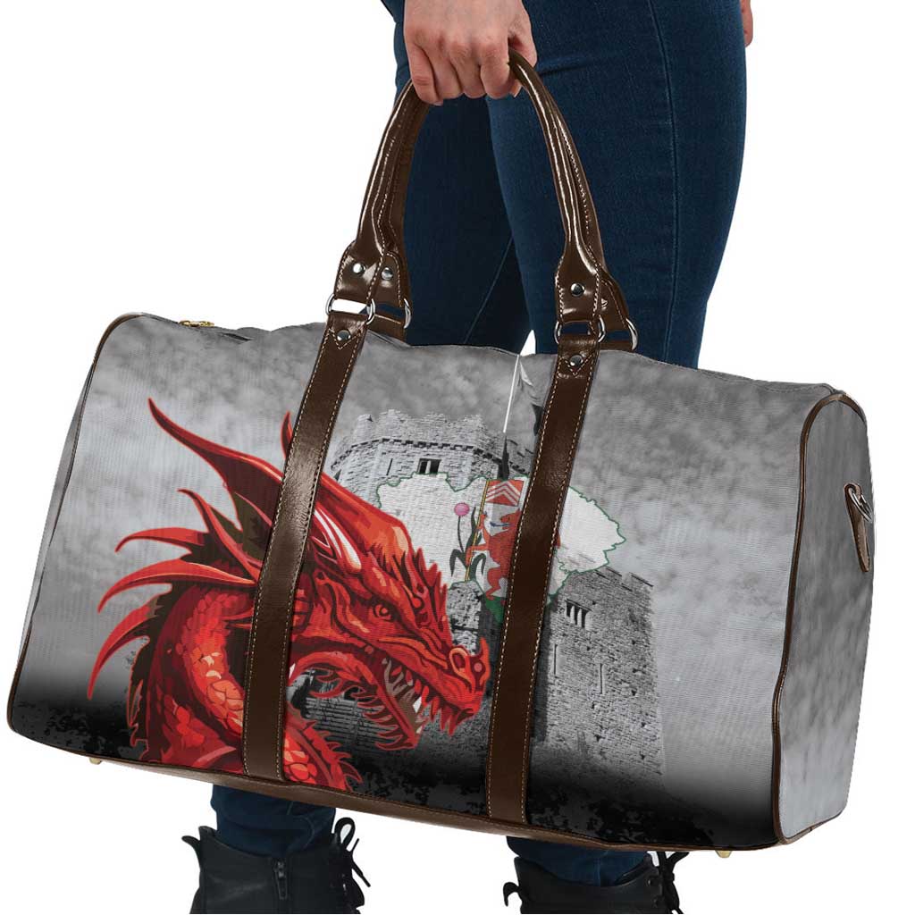 Wales Cardiff Capital Travel Bag Welsh Red Dragon Castell Caerdydd - Wonder Print Shop