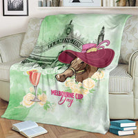 Australia Cup Melbourne Horse Racing Blanket Hats Heels & Horseshoes Yellow Roses - Wonder Print Shop