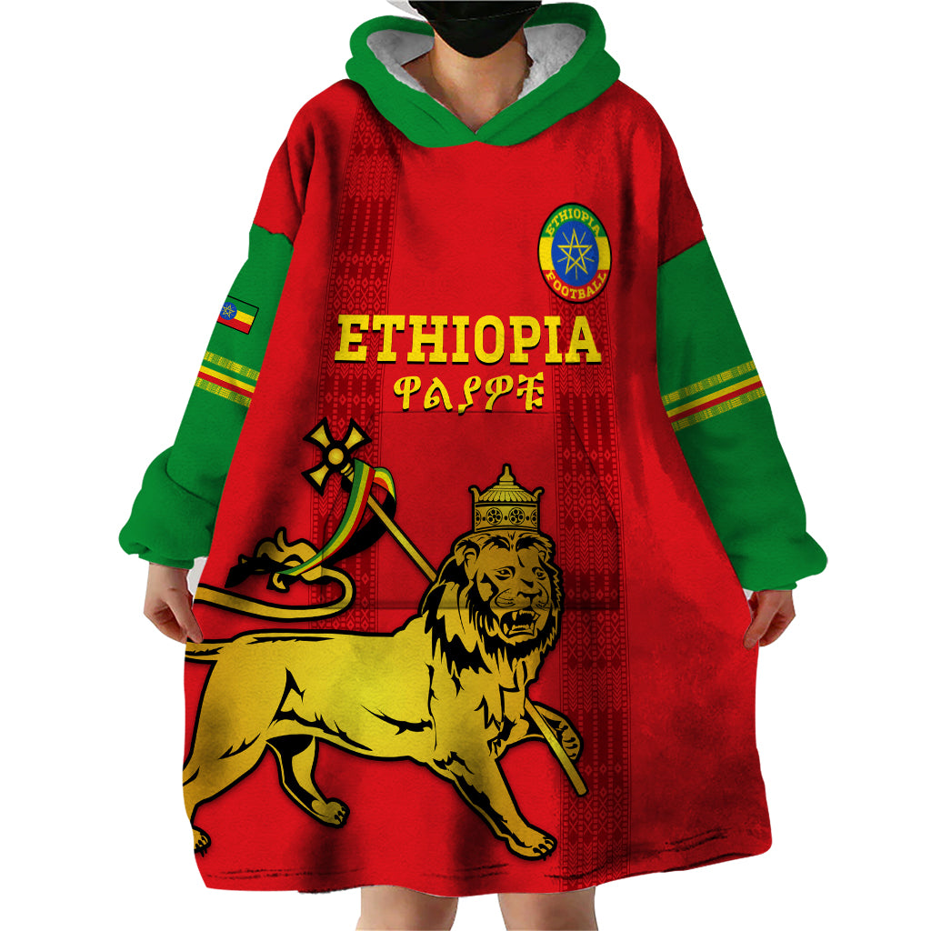 Custom Ethiopia Football Wearable Blanket Hoodie 2024 Go Champions Walia Ibex - Wonder Print Shop