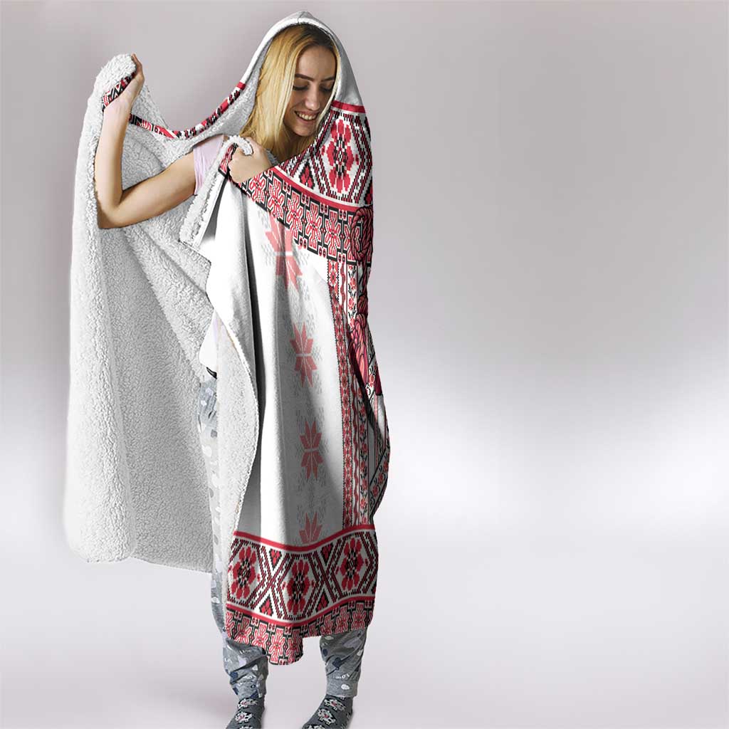 Ukraine Hooded Blanket Traditional Braided Rope Belt Red Folk Pattern
