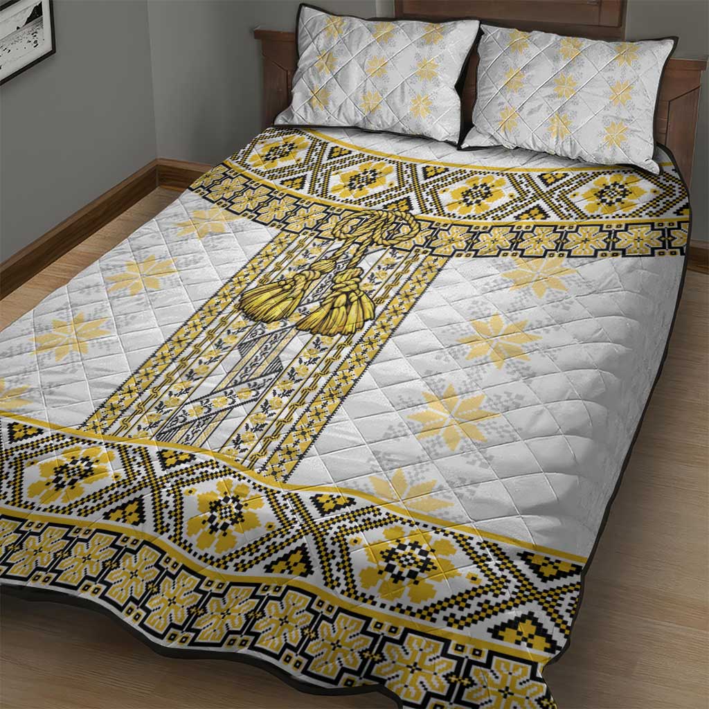 Ukraine Quilt Bed Set Traditional Braided Rope Belt Yellow Folk Pattern