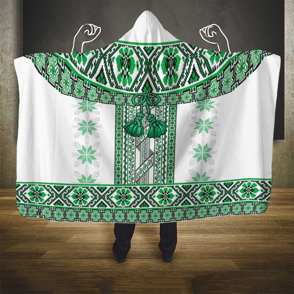 Ukraine Hooded Blanket Traditional Braided Rope Belt Green Folk Pattern